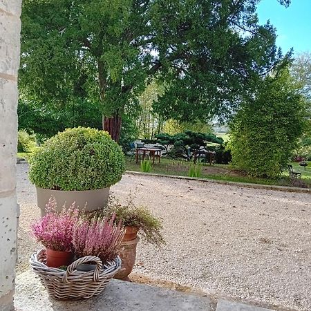 Maison Blanche Cherval エクステリア 写真