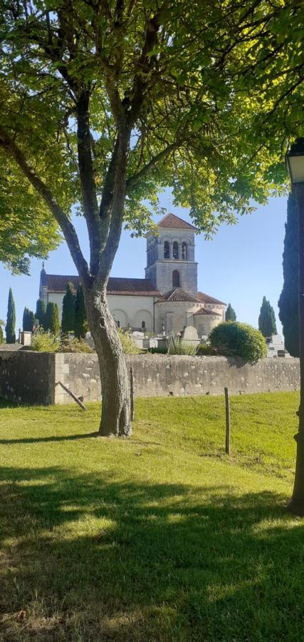 Maison Blanche Cherval エクステリア 写真